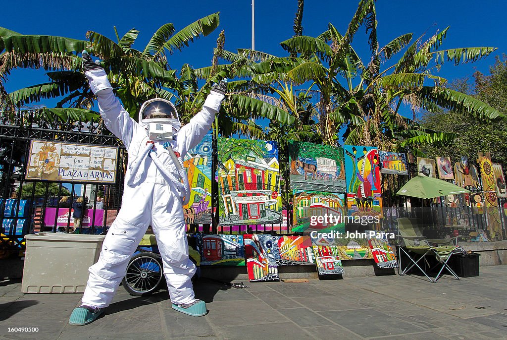 AXE Moon Man Sighting In New Orleans