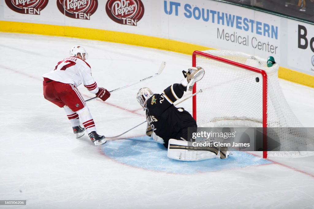 Phoenix Coyotes v Dallas Stars