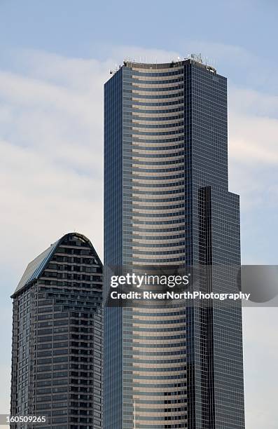 columbia center, seattle - columbia center stock pictures, royalty-free photos & images