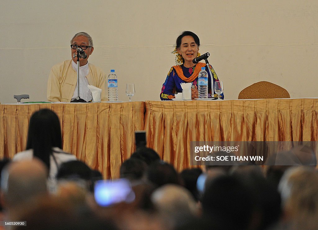 MYANMAR-POLITICS-LITERATURE