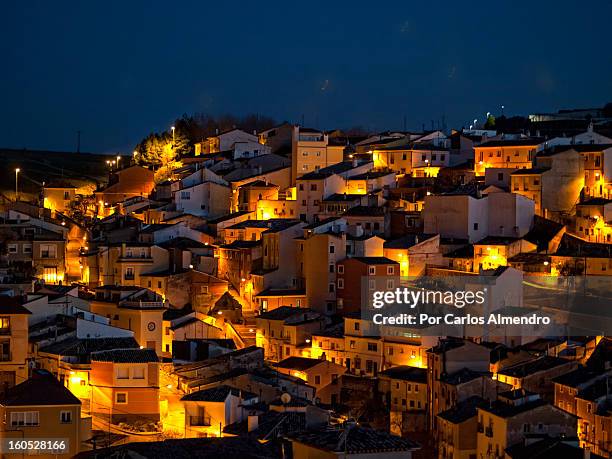 barrio tiradores cuenca - almendro stock-fotos und bilder