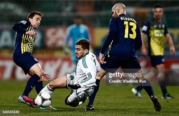 Charis Mavrias of Panathinaikos attacks as Leandro Alvarez of Tripolis defends during the Superleague match between Asteras Tripolis and...