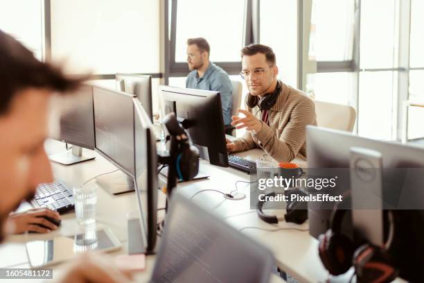 464 Software Development Manager Stock Photos, High-Res Pictures, and ...