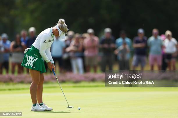 Charley Hull of England putts on the 15th green on Day One of the AIG Women's Open at Walton Heath Golf Club on August 10, 2023 in Tadworth, England.