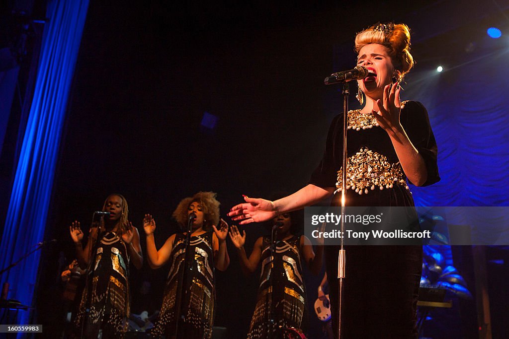 Paloma Faith Performs At The Wolverhampton Civic Hall