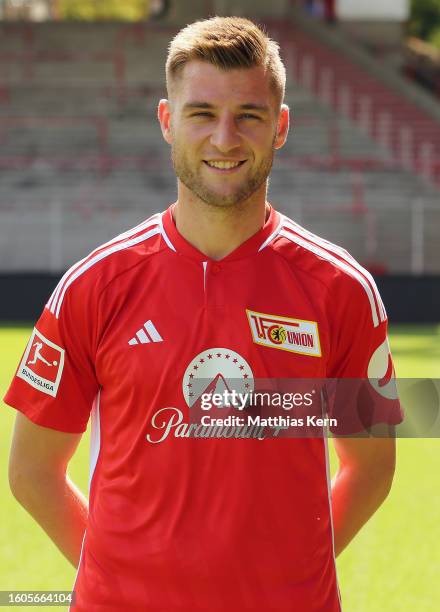 Robin Knoche of 1. FC Union Berlin poses during the team presentation at Stadion an der Alten Foersterei on August 09, 2023 in Berlin, Germany.