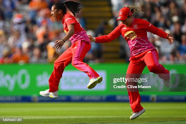 Issy Welsh 1,308 Shabnim Ismail Photos & High Res Pictures - Getty Images