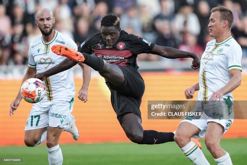 TOPSHOT-FBL-EUR-C4-MIDTJYLLAND-OMONIA