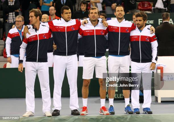 Team France : Richard Gasquet, Jo-Wilfried Tsonga, Julien Bennetteau, Michael Llodra, Arnaud Clement, coach of France pose during the teams...