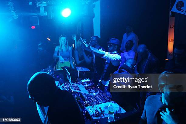 Swizz Beatz performs at 1 OAK New Orleans Presented By LOGIC Electronic Cigarettes at Jax Brewery on February 2, 2013 in New Orleans, Louisiana.