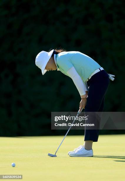 Amy Yang of South Korea just misses a birdie putt on the 18th hole during the first round of the AIG Women's Open at Walton Heath Golf Club on August...