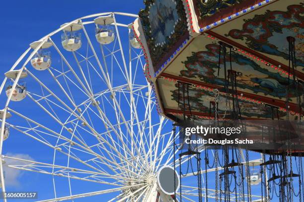 amusement park rides and attractions - amusement park ohio stock-fotos und bilder