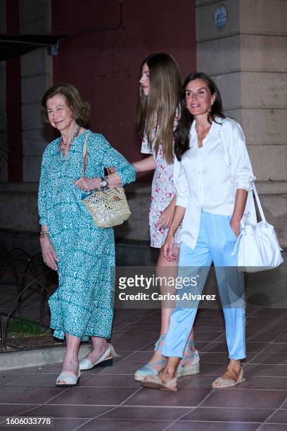 Queen Sofia, Princess Sofia of Spain and Queen Letizia of Spain pose for the photographers after watching the movie Barbie at the Cineciutat cinema...