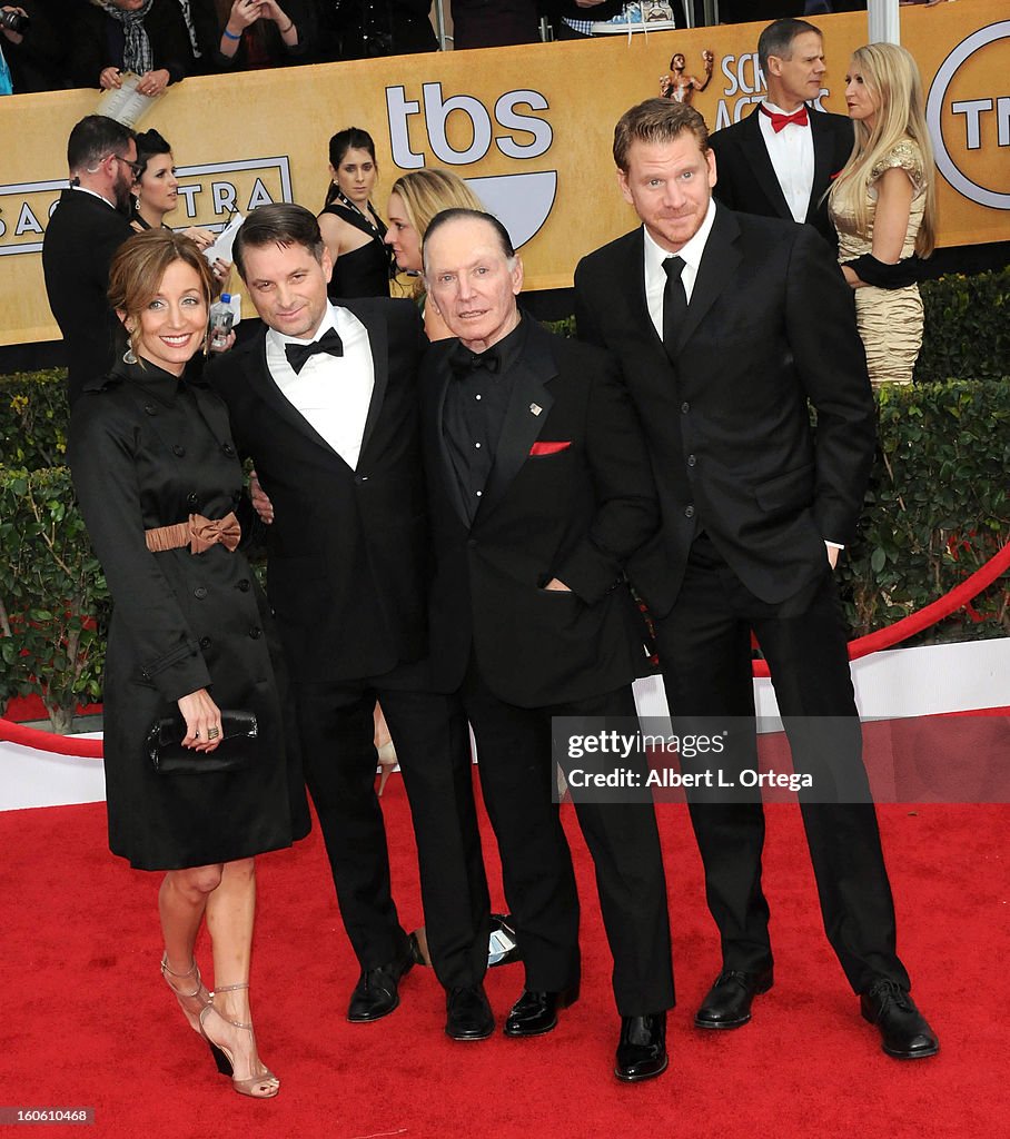 19th Annual Screen Actors Guild Awards - Arrivals