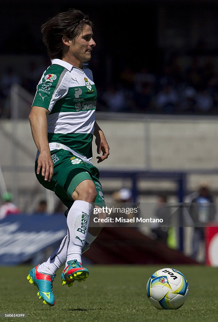 Pumas v Santos - Clausura 2013 Liga MX