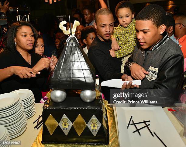 Lashon Dixon, Deyjah Harris, T.I., Major Harris and Messiah Harris attend a birthday party for T.I.'s son Messiah at Buckhead Bottlebar on February...