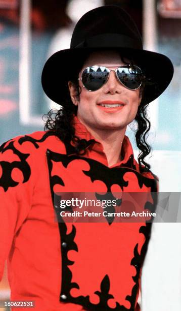 Jackson 12,648 Michael Jackson Pose Stock Photos, High-Res Pictures, and Images ...