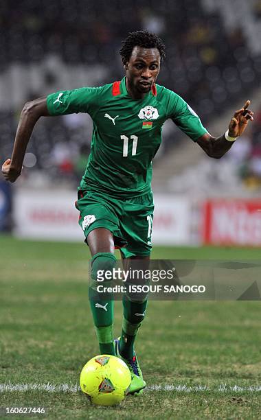 Burkina Faso national footbal team's forward Jonathan Pitroipa controls the ball during the 2013 African Cup of Nations quarter final football match...