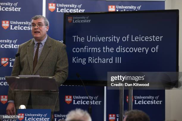 Lead archaeologist Richard Buckley speaks during a press conference at University Of Leicester as archaeologists announce whether the human remains...