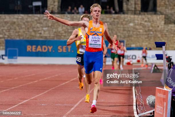 Niels Laros of Netherlands reacts in Men's 5000m during European Athletics U20 Championships Jerusalem - Day Four on August 10, 2023 in Jerusalem,...