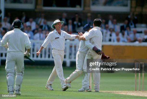 Dermot Reeve, Keith Piper and Roger Twose celebrate the dismissal of Steve Rhodes , Warwickshire v Worcestershire, Benson and Hedges Cup Final,...