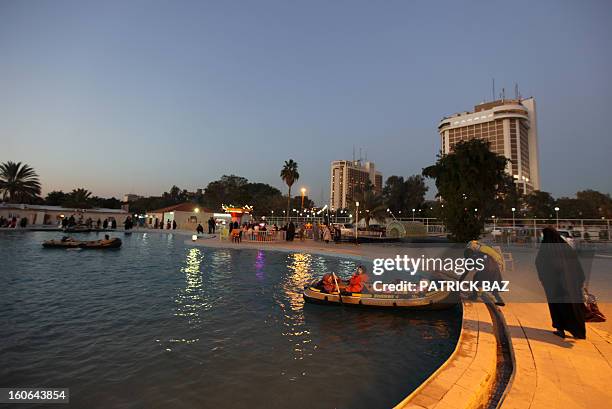 24 Abu Nuwas Street Stock Photos High Res Pictures And Images Getty 24-abu-nuwas-street-stock-photos-high-res-pictures-and-images-getty