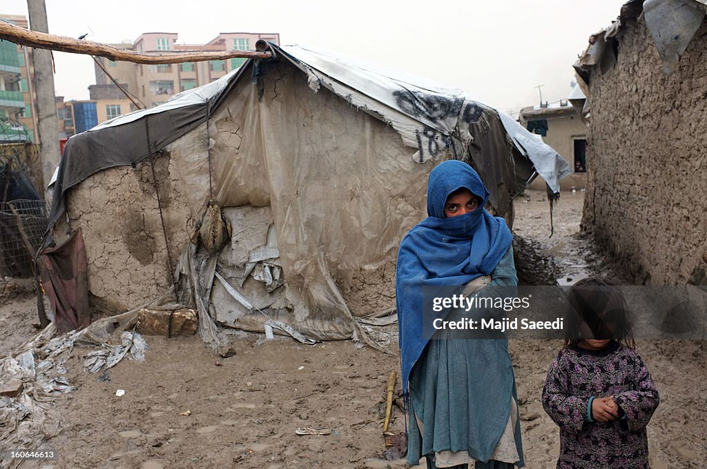 Internally Displaced Afghans Take Refuge in Chamand Babrak Camp