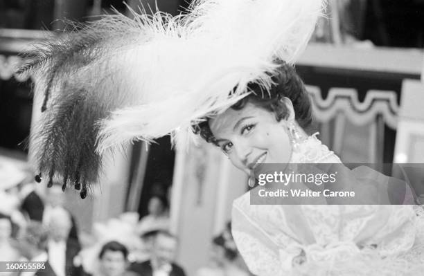 Shooting Of The Film 'la Belle Otero' By Richard Pottier. En France, en 1954, sur le tournage du film 'La belle Otero' de Richard POTTIER, Maria...