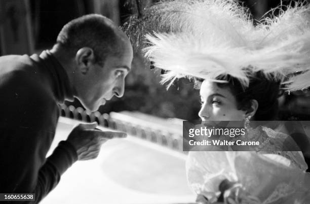 Shooting Of The Film 'la Belle Otero' By Richard Pottier. En France, en 1954, sur le tournage du film 'La belle Otero' de Richard POTTIER, une...