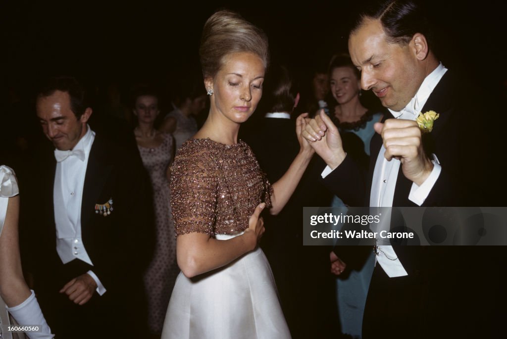 At The Farnese Palace In Italy, The Ambassador Of France Gives A Ball