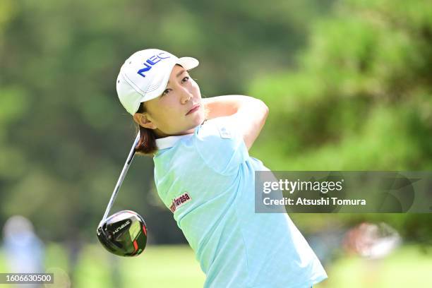 Erina Hara of Japan hits her tee shot on the 4th hole during the first round of NEC Karuizawa72 Golf Tournament at Karuizawa 72 Golf North Course on...