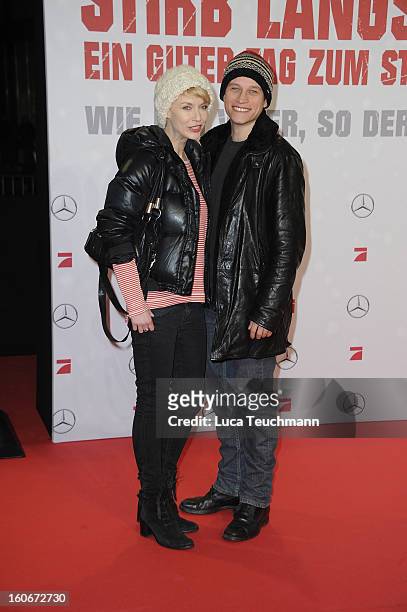 Masha Tokareva and Vinzenz Kiefer attend the premiere of 'Die Hard - Ein Guter Tag Zum Sterben' at Sony Center on February 4, 2013 in Berlin, Germany.