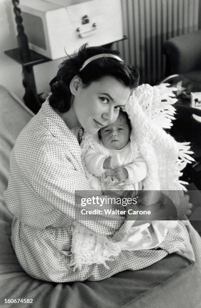 Rendezvous With Daniel Gelin And His Wife Sylvie. 20 mai 1956- A l'occasion de la naissance de leur fils Pascal, portrait de la famille GELIN :...