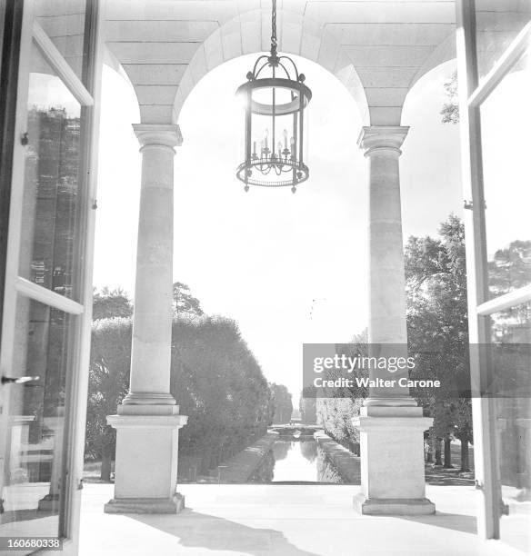 The House Of The Manufacturer Of Yeast Max Fould-springer. En France, à Maisons-Alfort, le jardin de la maison de Max FOULD-SPRINGER, industriel,...