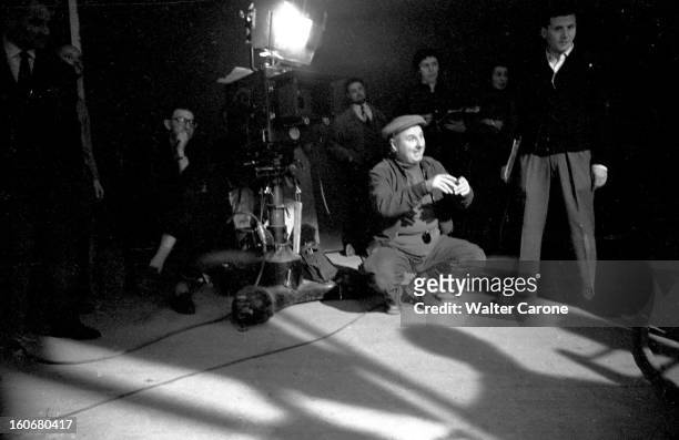 Shooting Of The Film 'le Rouge Et Le Noir' By Claude Autant-lara. En France, en 1954, dans un studio de cinéma lors du tournage du film 'Le Rouge et...