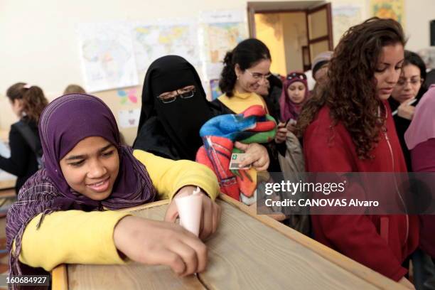 First Free Elections In Egypt: First Round Of Elections Of November 2011 In Cairo. Le Caire, lundi 28 novembre 2011 : premier tour des premières...