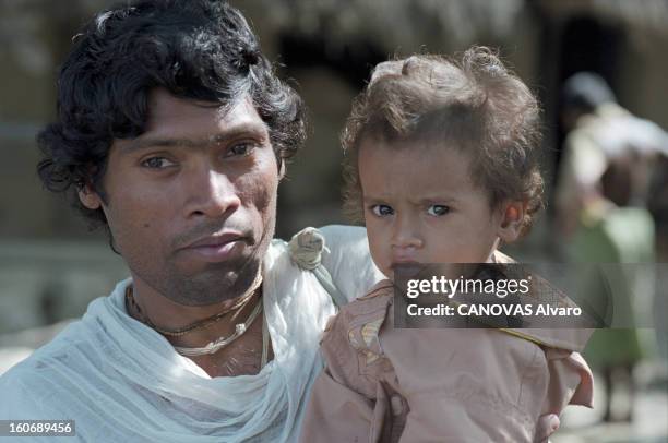 The Forgotten Of The Gange Delta. En Inde, en novembre 2003, dans le delta du Gange, parmi les populations peuplant les îlots de l'archipel des...