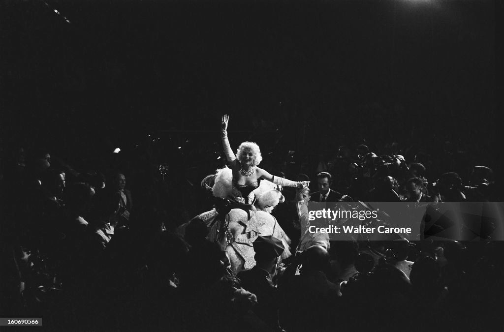 Marilyn Monroe At Barnum Circus