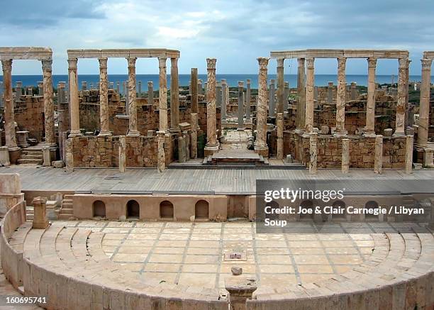 theatre, leptis magna, libya. - theater of leptis magna stock pictures, royalty-free photos & images