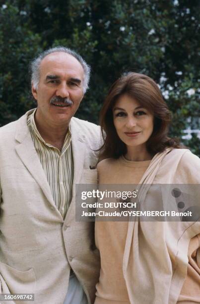 33rd Cannes Film Festival 1980: Michel Piccoli And Aimee Anouk. Le 33ème Festival de CANNES 1982 se déroule du 9 au 23 mai 1982 : Michel PICCOLI et...