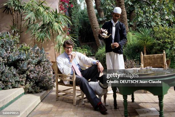 Rendezvous With Yves Saint-laurent In His Palace In Marrakech. Marrakech- novembre 1983- Chaque hiver, Yves SAINT-LAURENT retrouve les terrasses de...