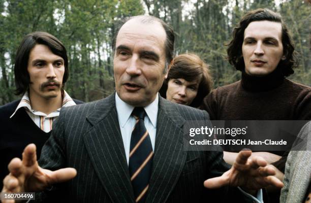 Rendezvous With Francois Mitterrand With Family In Latche. A Latche, en avril 1974, à l'occasion de la campagne pour les élections présidentielles,...