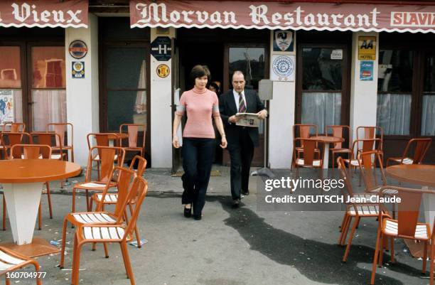 Francois Mitterrand Votes In Château-chinon. Château-Chinon - 5 mai 1974 - A l'occasion du vote pour le premier tour des élections présidentielles,...