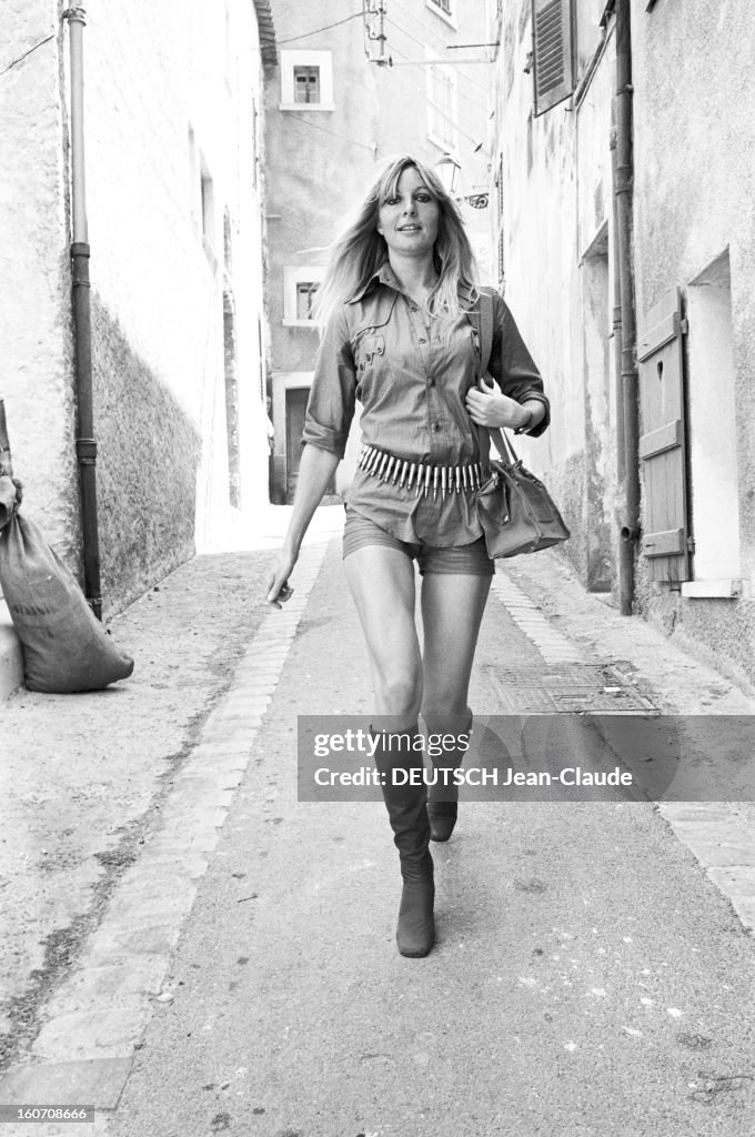 Summer 1971 Fashion In Saint-tropez