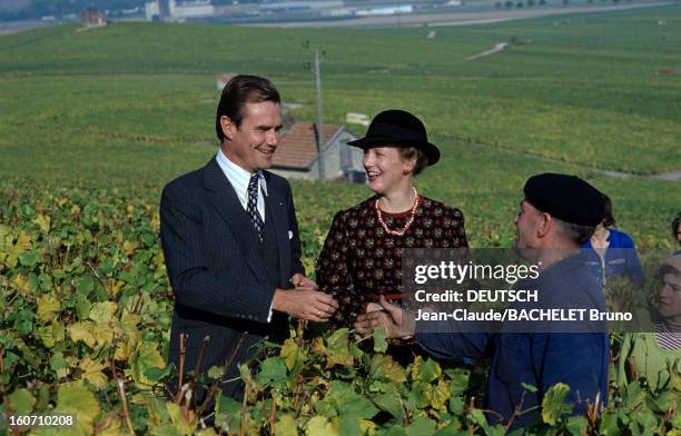 Official Visit Of Margrethe And Henrik Of Denmark In France. En France, en Champagne, en octobre 1978, lors d'une visite officielle, la Reine...