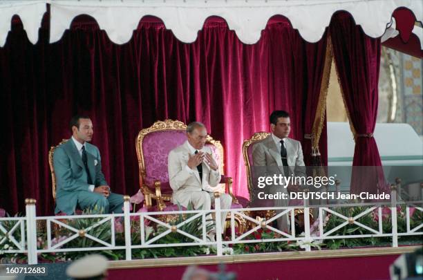 The Princess Lalla Hasna Marreis Khalid Benharbit In The Royal Palace Of Fes. Fes- 9 septembre 1994- Au palais royal, le mariage de la princesse...