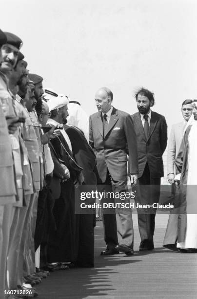 Official Visit Of Valery Giscard D'estaing In United Arab Emirates. Le 13 mars 1980, à Abu-Dhabi aux Émirats Arabes Unis, lors d'une visite...