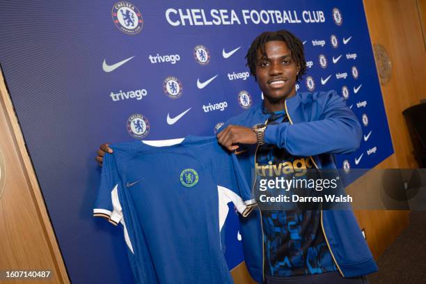 New Chelsea signing Romeo Lavia suffers minor muscle tear