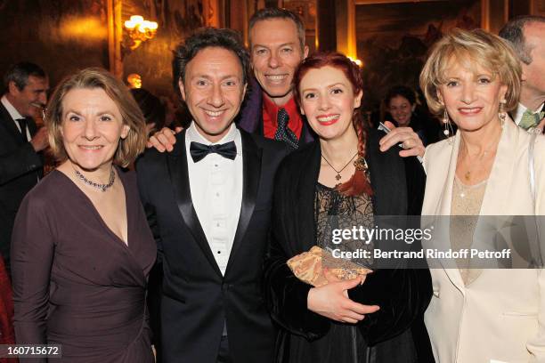 Catherine Pegard, Stephane Bern, Robert Expert, Patricia Petibon and Eve Ruggieri attend the gala dinner of Professor David Khayat's association...