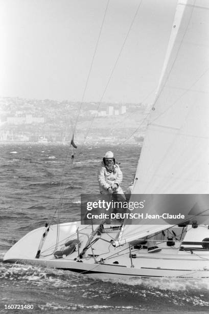 Gaston Defferre On His Boat Palynodie Vii. Le 10 avril 1980, l'homme politique et maire de Marseille, Gaston DEFFERRE, passionné de mère et de...